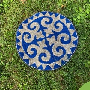 Handmade felt rug (shyrdak)